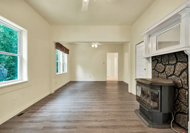 Photo 3 of Single family home for sale at 115 County Road 497, Etowah, TN 37331 | MLS# 3525599 | Listing updated on 2026-10-08