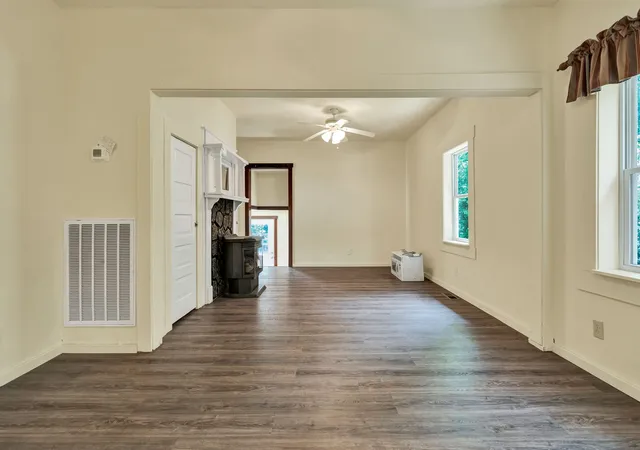 Photo 3 of Single family home for sale at 115 County Road 497, Etowah, TN 37331 | MLS# 3525599 | Listing updated on 2026-10-08