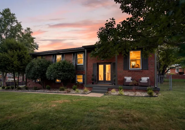 Photo 1 of Single family home for sale at 6534 Marauder Dr, Nashville, TN 37209 | MLS# 3526628 | Listing updated on 2026-08-31