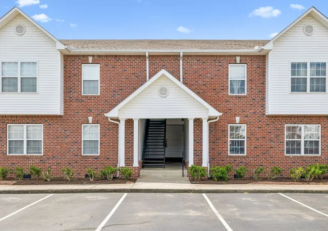 Photo 1 of Condo for sale at 7470 Charlotte Pike #102, Nashville, TN 37209 | MLS# 3526334 | Listing updated on 2026-09-04