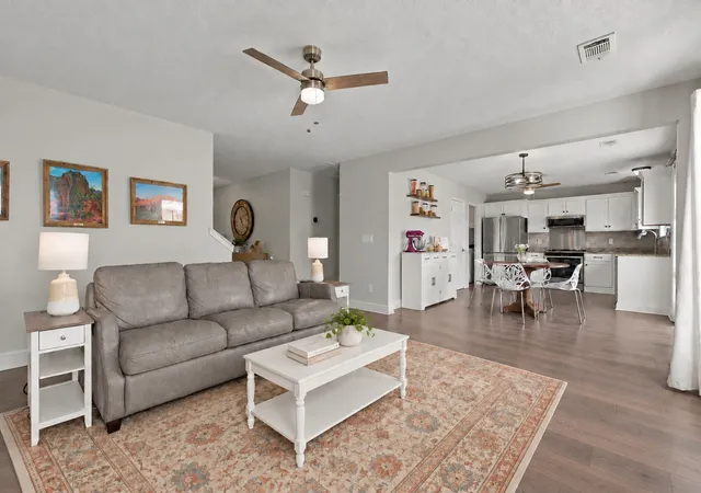 Photo 1 of Single family home for sale at 199 Vintage Cir, Hendersonville, TN 37075 | MLS# 3530030 | Listing updated on 2026-10-08