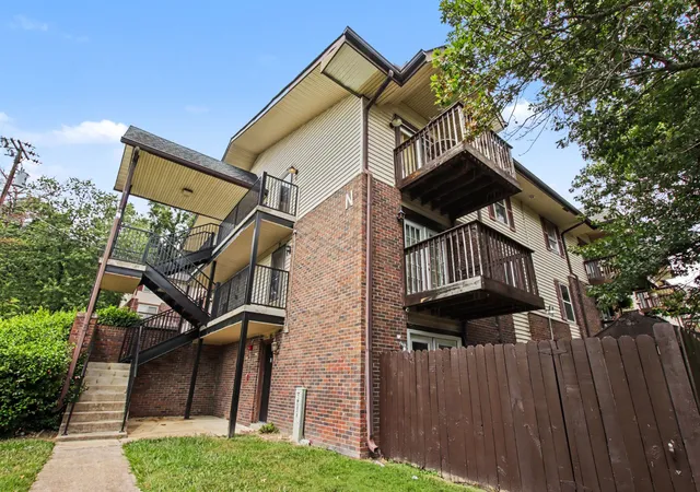 Photo 2 of Condo for sale at 500 Paragon Mills Rd #N1, Nashville, TN 37211 | MLS# 3526639 | Listing updated on 2026-09-05