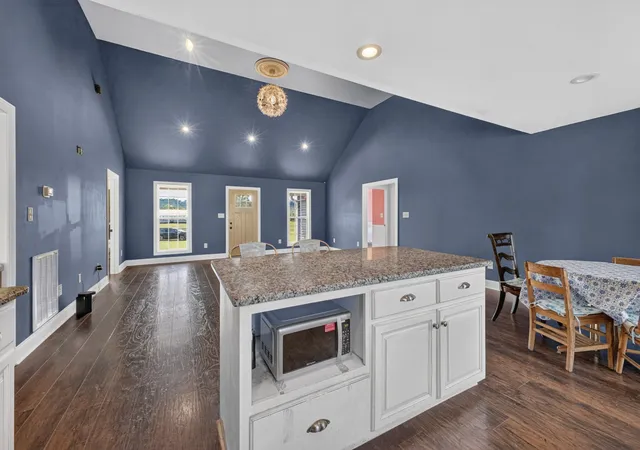 Photo 3 of Single family home for sale at 4747 Cornersville Rd, Lynnville, TN 38472 | MLS# 3530009 | Listing updated on 2026-09-27