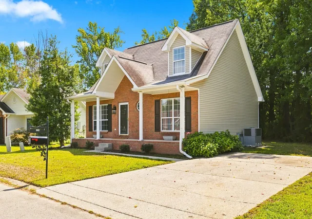 1st image of 102 Westchester Dr, White House, TN 37188 | MLS# 3525524
