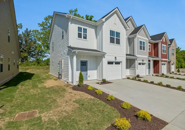 Photo 2 of Townhouse for sale at 365 Carver Connection, Lebanon, TN 37087 | MLS# 3610500 | Listing updated on 2026-10-04