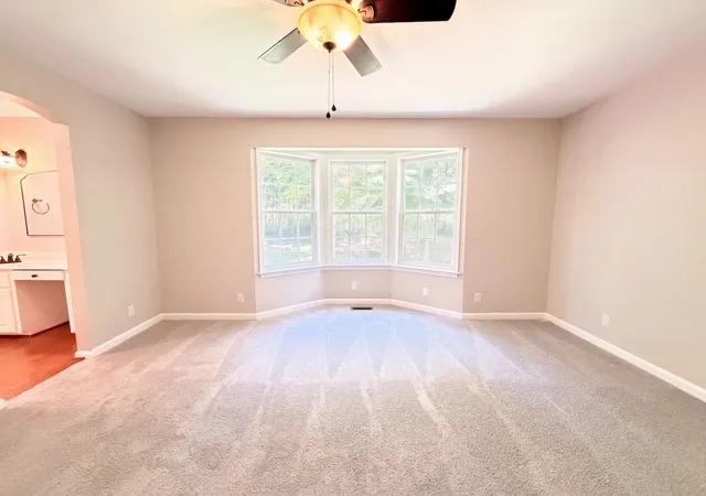 4th image of 608 Beechtree Ct, Burns, TN 37029 | MLS# 3523711
