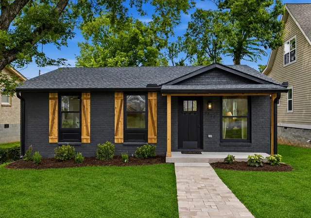Photo 1 of Single family home for sale at 5820 Leslie Ave, Nashville, TN 37209 | MLS# 3529042 | Listing updated on 2026-10-08
