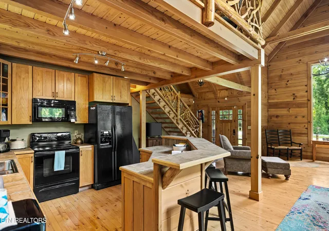 5th image of 6860 E Lamar Alex Pkwy, Townsend, TN 37882 | MLS# 3523745