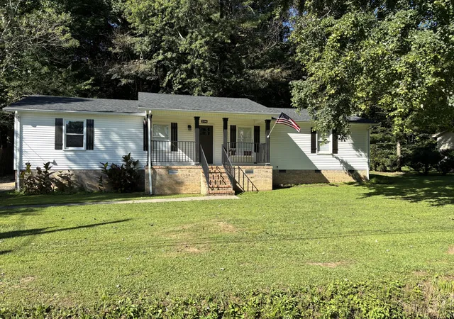 Photo 1 of Single family home for sale at 206 Osborn St, Mc Minnville, TN 37110 | MLS# 3525764 | Listing updated on 2026-08-25