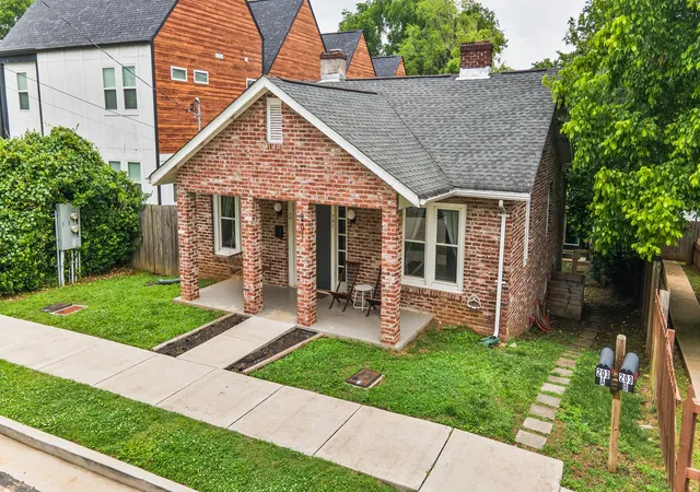 1st image of 203 N 9th St, Nashville, TN 37206 | MLS# 3525686