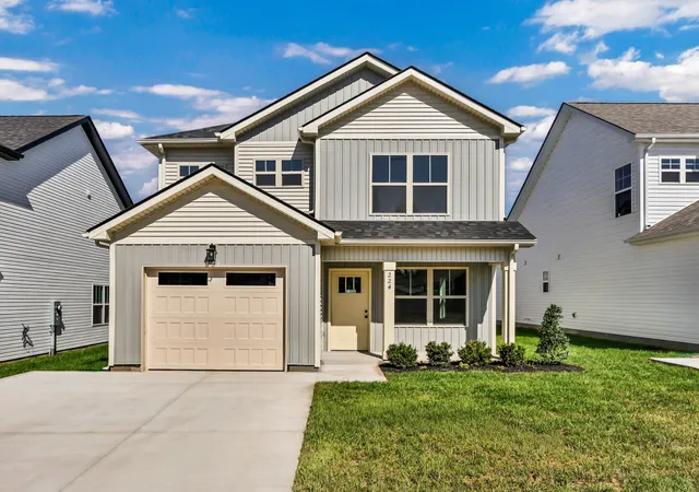 Photo 1 of Single family home for sale at 224 Quarry Overlook Way, Clarksville, TN 37043 | MLS# 3525962 | Listing updated on 2026-10-14