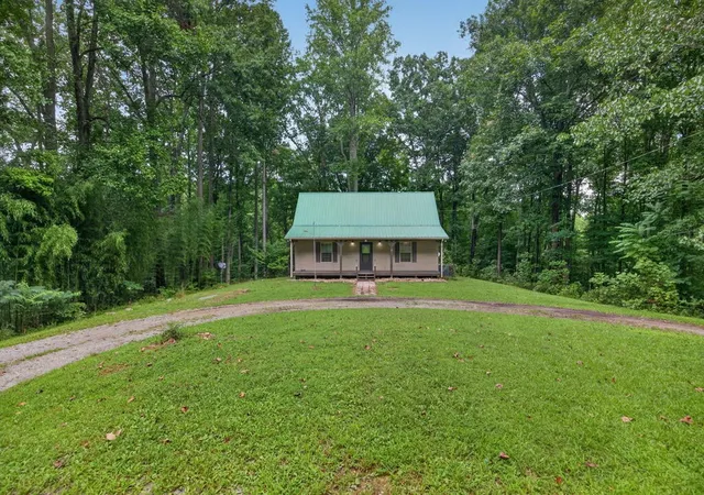 Photo 4 of Single family home for sale at 147 Ray Ln, Gainesboro, TN 38562 | MLS# 3523781 | Listing updated on 2026-09-22