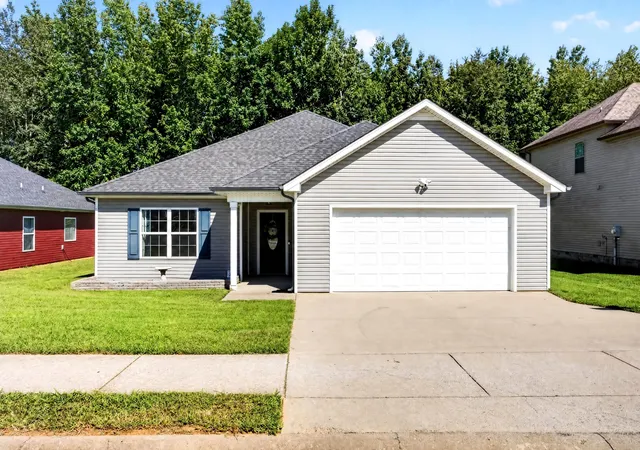 3rd image of 1388 Freedom Dr, Clarksville, TN 37042 | MLS# 3527864