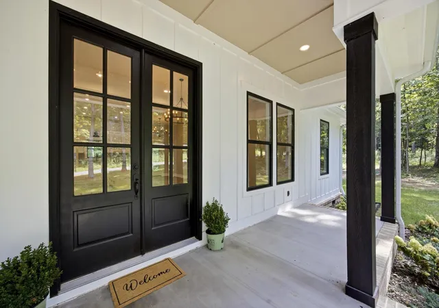Photo 4 of Single family home for sale at 252 Woodland Way, Signal Mountain, TN 37377 | MLS# 3524679 | Listing updated on 2026-09-23