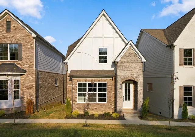 Single family home for sale at 1113 Freeboard Aly, La Vergne, TN 37086 | MLS# 3526343