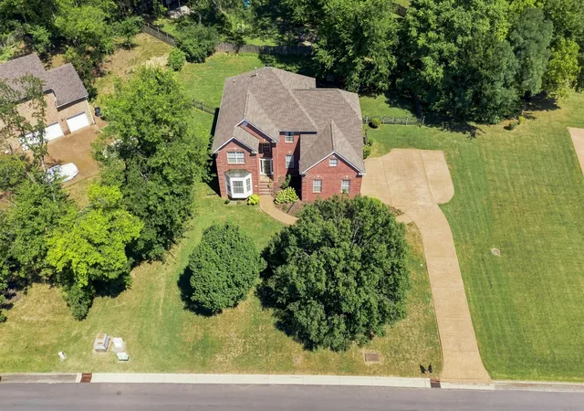 Photo 4 of Sale Pending at 6104 Frontier Ln, Nashville, TN 37211 | MLS# 3524724 | Listing updated on 2026-09-27