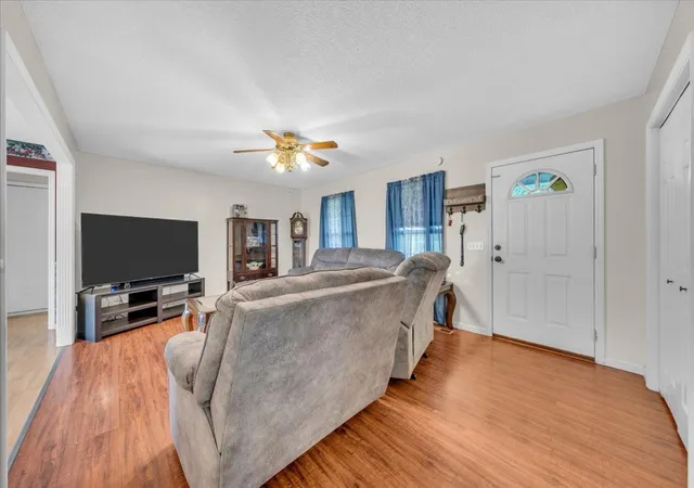 2nd image of 4004 Powers Bridge Rd, Manchester, TN 37355 | MLS# 3524757