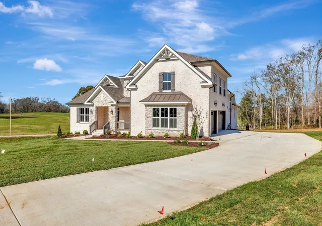 Photo 2 of Sale Pending at 1633 Ronstadt Way, Spring Hill, TN 37174 | MLS# 3525549 | Listing updated on 2026-08-25