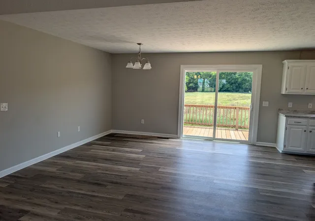 5th image of 2530 Midland Rd, Shelbyville, TN 37160 | MLS# 3525552