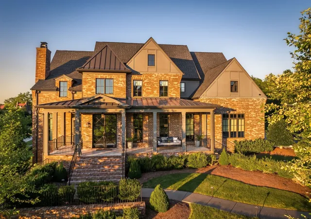 Photo 3 of Sale Pending at 9240 Lehigh Dr, Brentwood, TN 37027 | MLS# 3526548 | Listing updated on 2026-08-30
