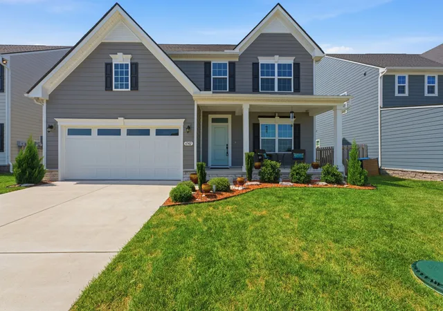 Photo 1 of Single family home for sale at 6542 Outlook Dr, Murfreesboro, TN 37128 | MLS# 3540334 | Listing updated on 2026-10-08