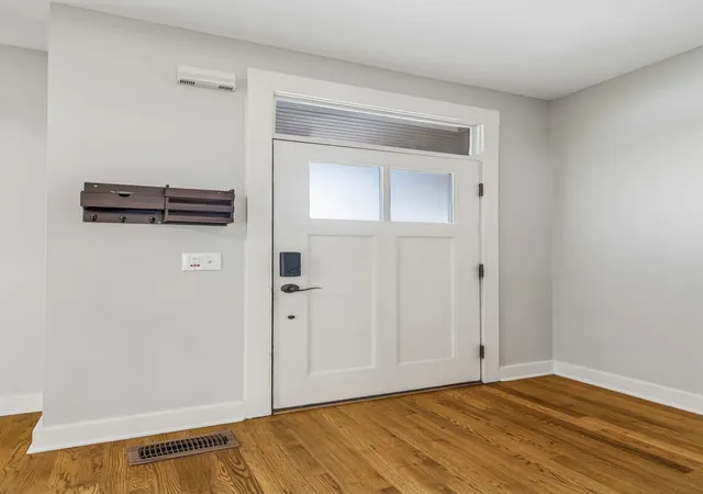 Photo 4 of Townhouse for sale at 505 Swiss Ave, Nashville, TN 37211 | MLS# 3525988 | Listing updated on 2026-10-06