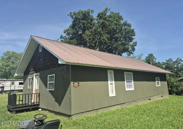 2nd image of 428 Patton Heights Circle, Jamestown, TN 38556 | MLS# 3525618