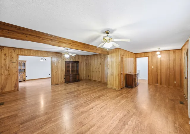 Photo 3 of Single family home for sale at 2225 Sand Ridge Rd, Lexington, TN 38351 | MLS# 3525625 | Listing updated on 2026-08-24