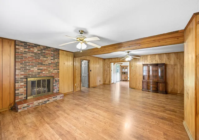 Photo 3 of Single family home for sale at 2225 Sand Ridge Rd, Lexington, TN 38351 | MLS# 3525625 | Listing updated on 2026-08-24