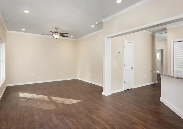 Photo 4 of Single family home for sale at 529 Howell St, Florence, AL 35630 | MLS# 3525770 | Listing updated on 2026-10-08