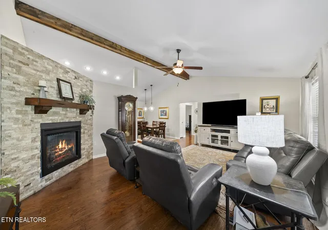 Photo 3 of Single family home for sale at 615 Apoka Lane, Crossville, TN 38572 | MLS# 3525630 | Listing updated on 2026-09-18