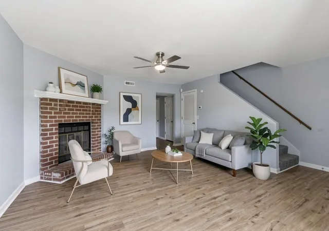 2nd image of 1215 Timber Valley Dr, Nashville, TN 37214 | MLS# 3525648
