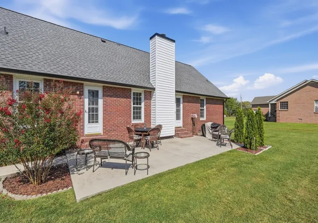 Photo 4 of Single family home for sale at 62 Farmwood Dr, Manchester, TN 37355 | MLS# 3545446 | Listing updated on 2026-09-23