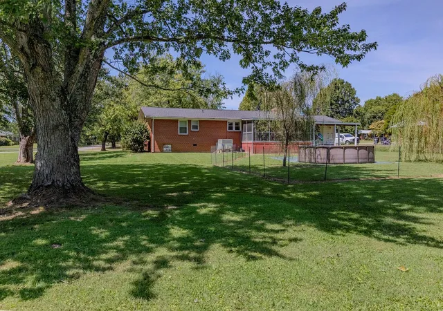 Photo 33 of Sale Pending at 100 Franklin St, Mc Minnville, TN 37110 | MLS# 3526714 | Listing updated on 2026-09-04