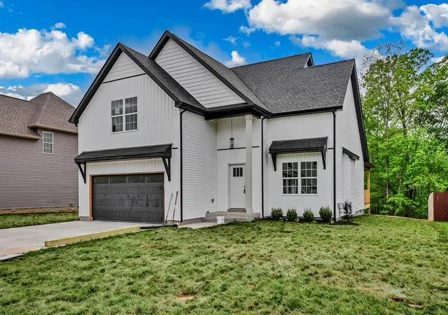 Photo 2 of Single family home for sale at 265 Wayne Hall Rd, Clarksville, TN 37040 | MLS# 3528266 | Listing updated on 2026-08-28