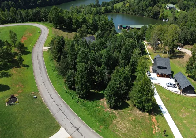 1st image of 1 Serenity Dr, Harriman, TN 37748 | MLS# 3526649