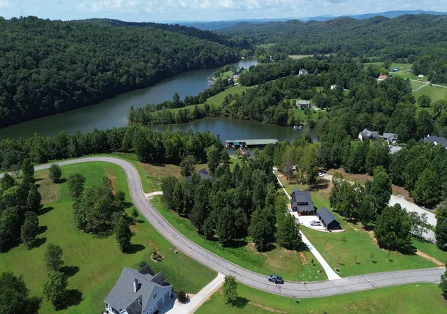 2nd image of 1 Serenity Dr, Harriman, TN 37748 | MLS# 3526649