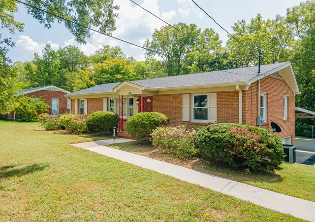 Photo 1 of Single family home for sale at 109 Caldwell Dr, Columbia, TN 38401 | MLS# 3543259 | Listing updated on 2026-10-04