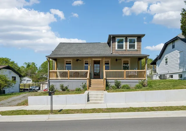 Photo 3 of Single family home for sale at 1806 Riverside Rd, Old Hickory, TN 37138 | MLS# 3525771 | Listing updated on 2026-08-28