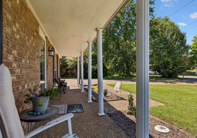 Photo 3 of Sale Pending at 512 Decherd Ln, Smyrna, TN 37167 | MLS# 3526980 | Listing updated on 2026-09-03