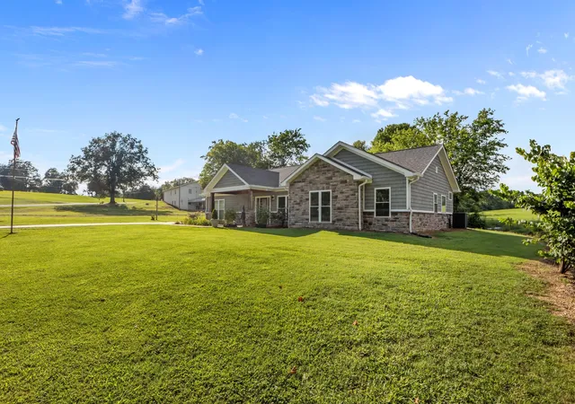 Photo 2 of Single family home for sale at 8754 Old State Route 1, New Johnsonville, TN 37134 | MLS# 3525817 | Listing updated on 2026-09-18