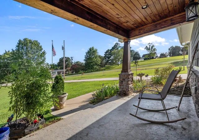 Photo 4 of Single family home for sale at 8754 Old State Route 1, New Johnsonville, TN 37134 | MLS# 3525817 | Listing updated on 2026-09-18