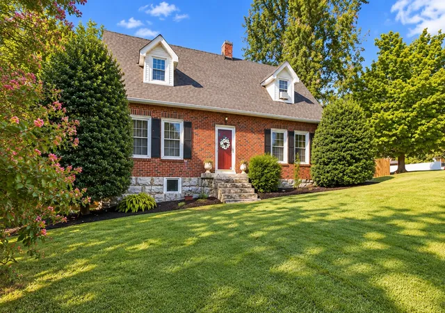 Photo 1 of Single family home for sale at 301 Cullum St, Carthage, TN 37030 | MLS# 3542365 | Listing updated on 2026-09-27