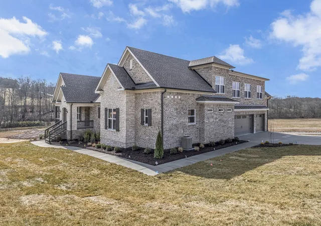 2nd image of 1636 Ronstadt Way, Spring Hill, TN 37174 | MLS# 3526028