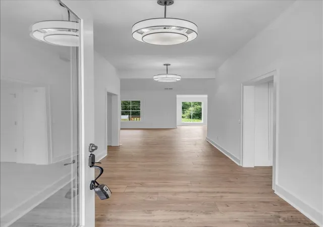 Photo 4 of Single family home for sale at 61 Hickory Grv Dr, Morrison, TN 37357 | MLS# 3529518 | Listing updated on 2026-09-03