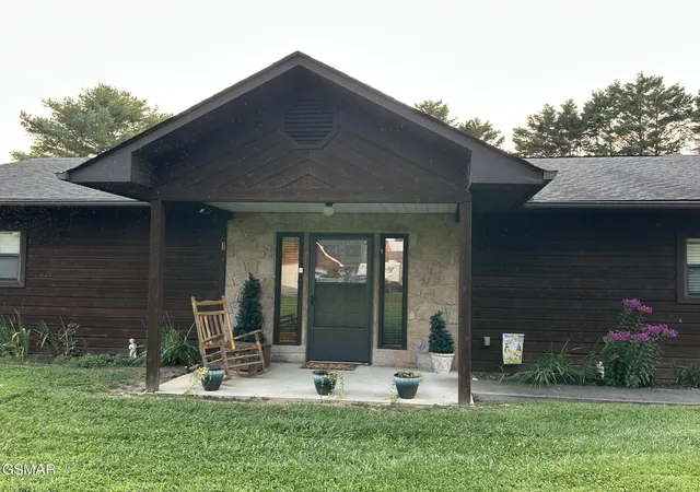 2nd image of 1017 Valley View Circle, Sevierville, TN 37876 | MLS# 3525822
