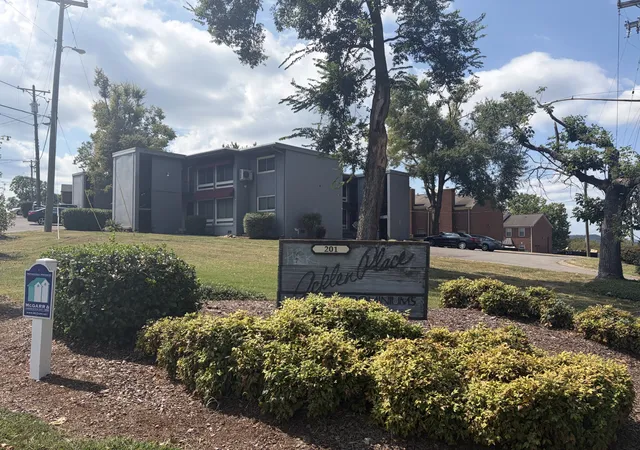 Photo 11 of Condo for sale at 201 Acklen Park Dr #20, Nashville, TN 37203 | MLS# 3545035 | Listing updated on 2026-10-08