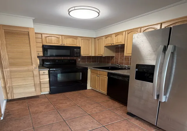 Photo 3 of Condo for sale at 201 Acklen Park Dr #20, Nashville, TN 37203 | MLS# 3545035 | Listing updated on 2026-10-08