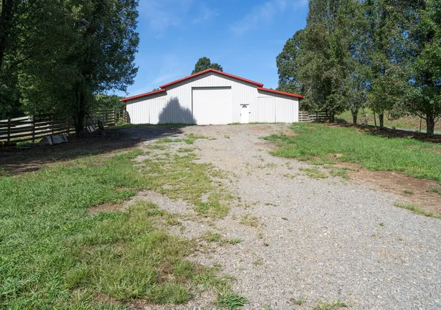 Photo 5 of House for sale at 710 Donley Rd, Murphy, NC 28906 | MLS# 3526509 | Listing updated on 2026-08-31