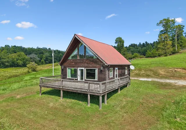 Photo 1 of Single family home for sale at 79 Sunset Rd, Linden, TN 37096 | MLS# 3530862 | Listing updated on 2026-09-12